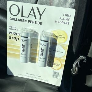 OLAY Collagen Peptide Moisturizer Cream Duo